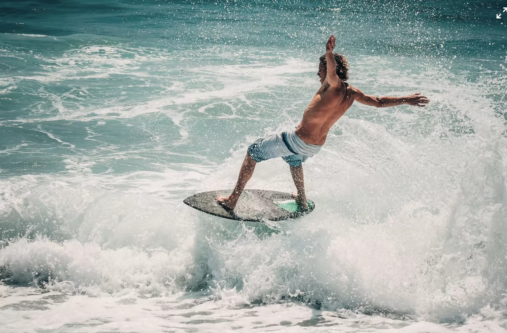 Everything you need to know about the Skimboarding competition on the beach !
