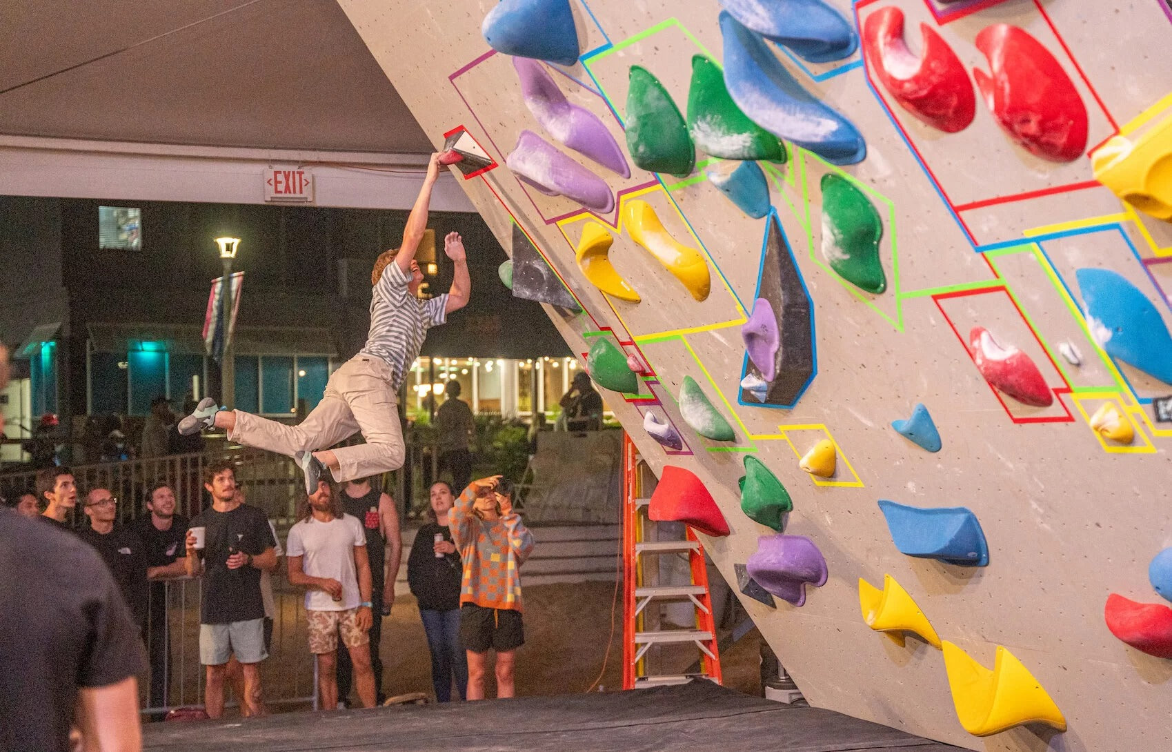 Everything You Need to Know About JACKALOPE Mississauga’s Inaugural Bouldering Competition
