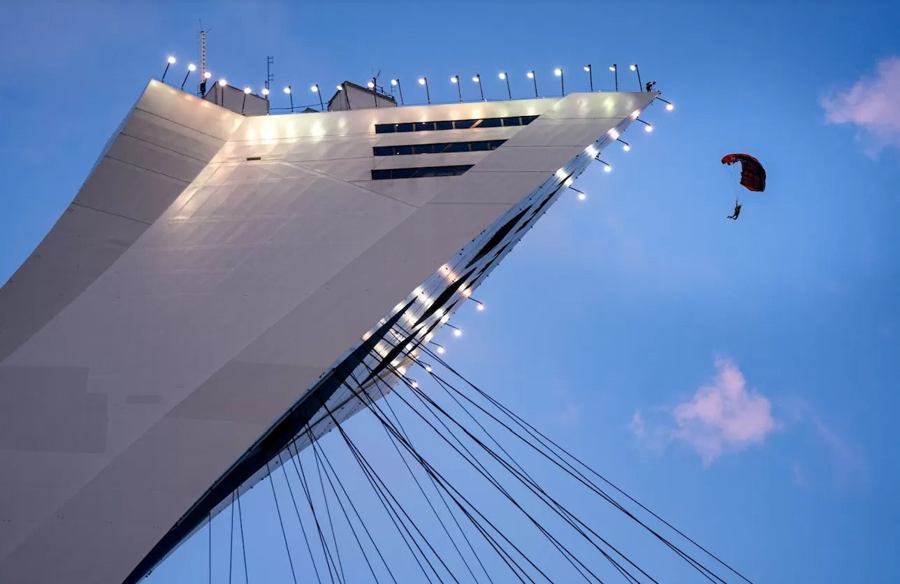 Be there for the first ever tandem base jumping in the middle of the urban jungle of Montréal