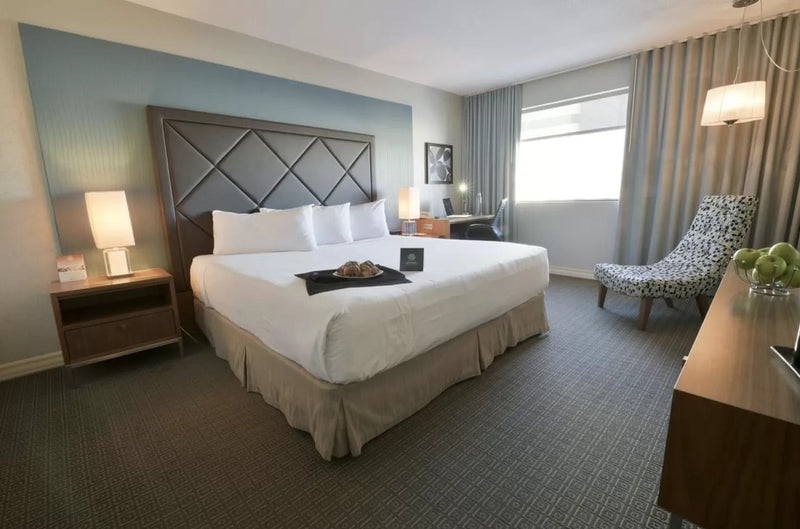 5 reasons to book your hotel room during JACKALOPE Virginia Beach