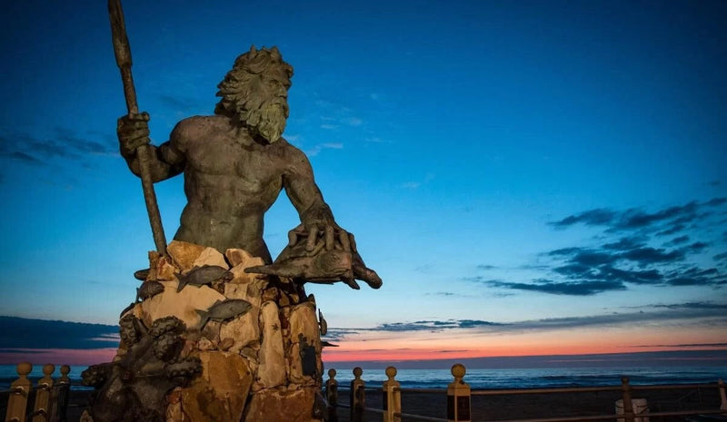 ALONG THE SHORE AND PLENTY MORE: DISCOVER THE ENERGY OF VIRGINIA BEACH