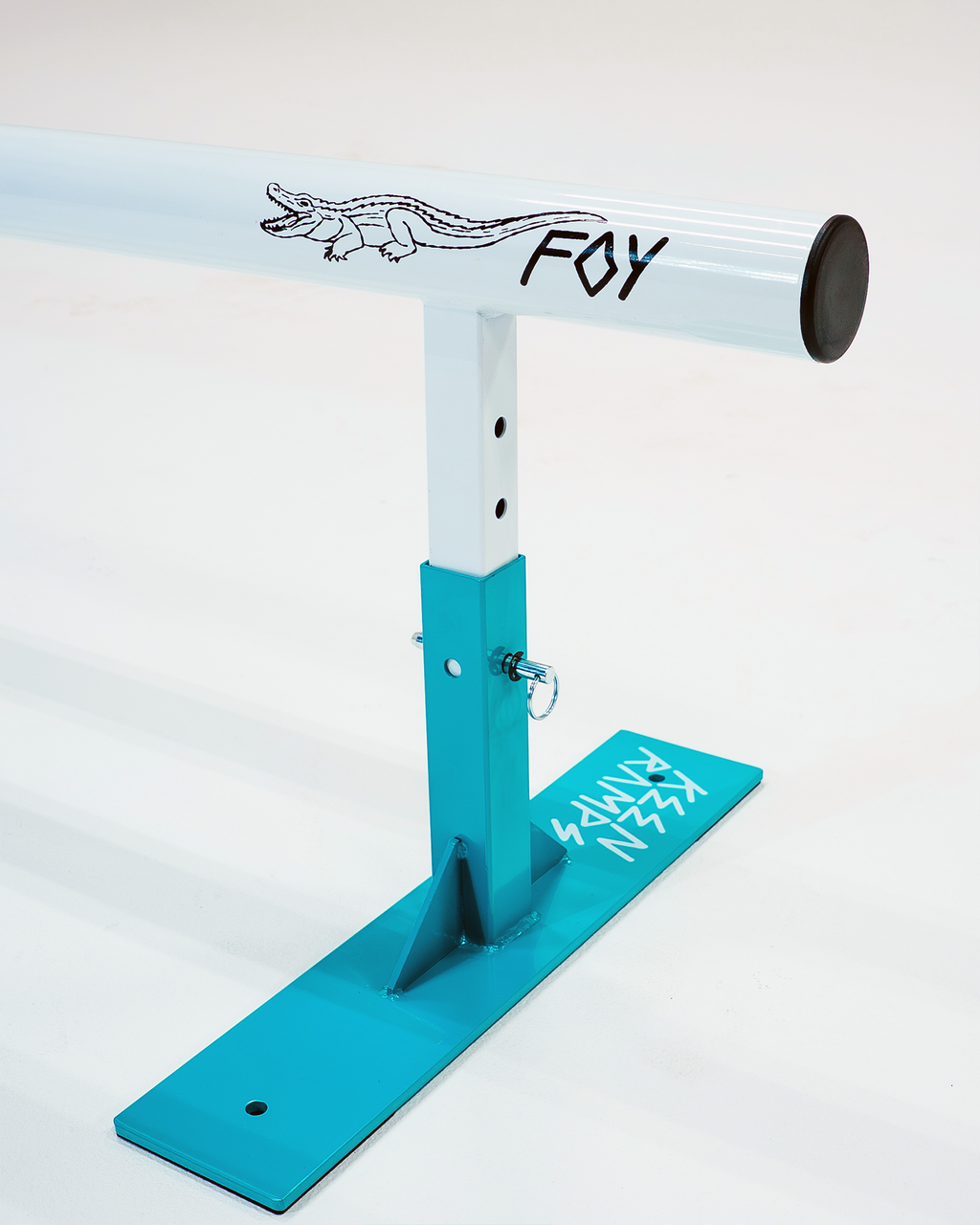 Jamie Foy Signature Round Rail