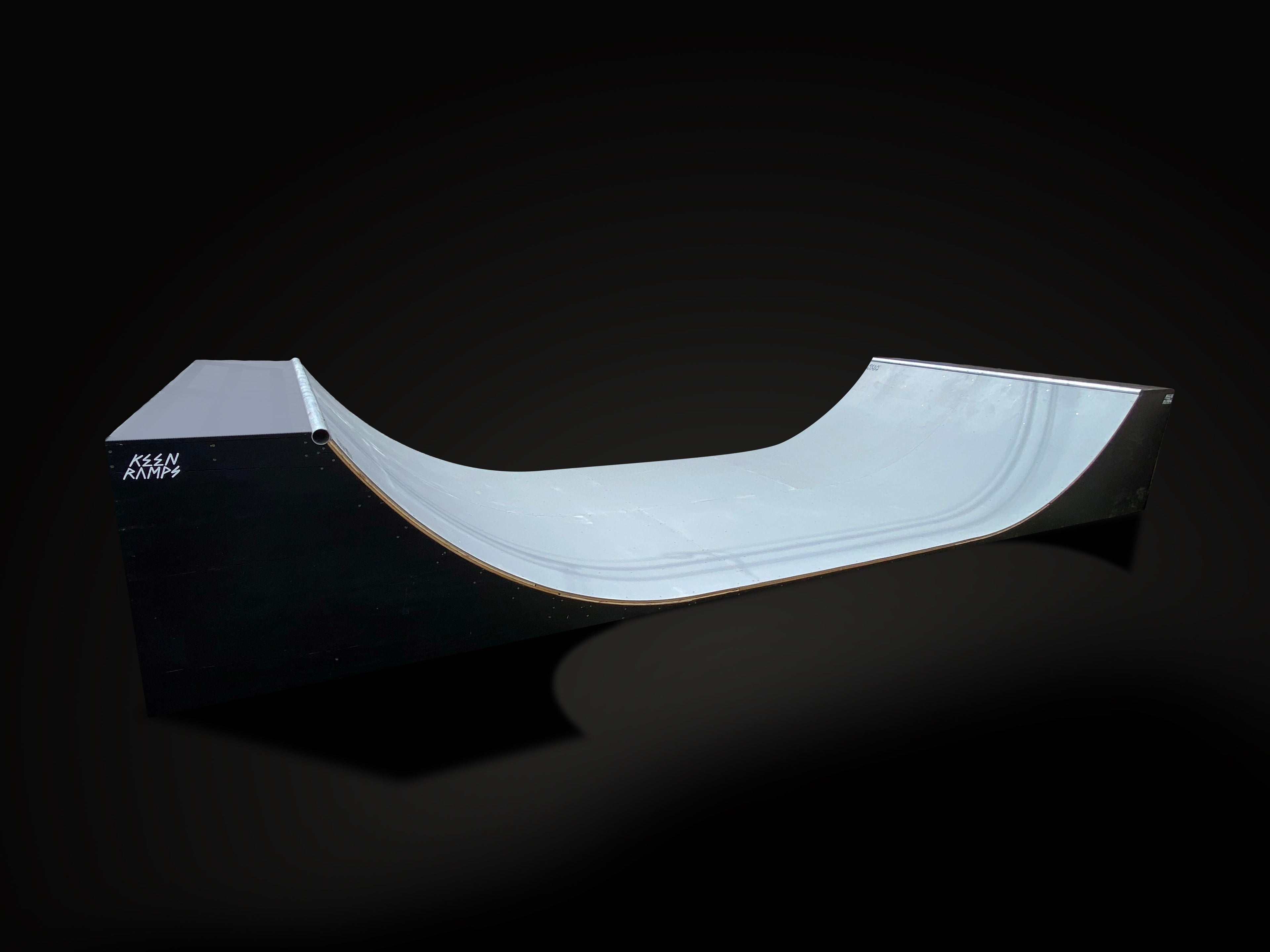 3.5' x 8' Mini Half Pipe
