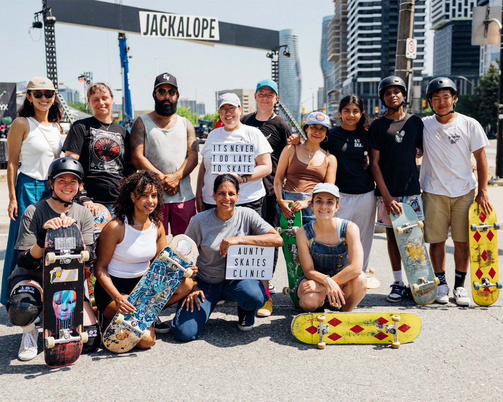 Skateboarding Basics avec Aunty Skates et amis! - JACKALOPE MISSISSAUGA 2026