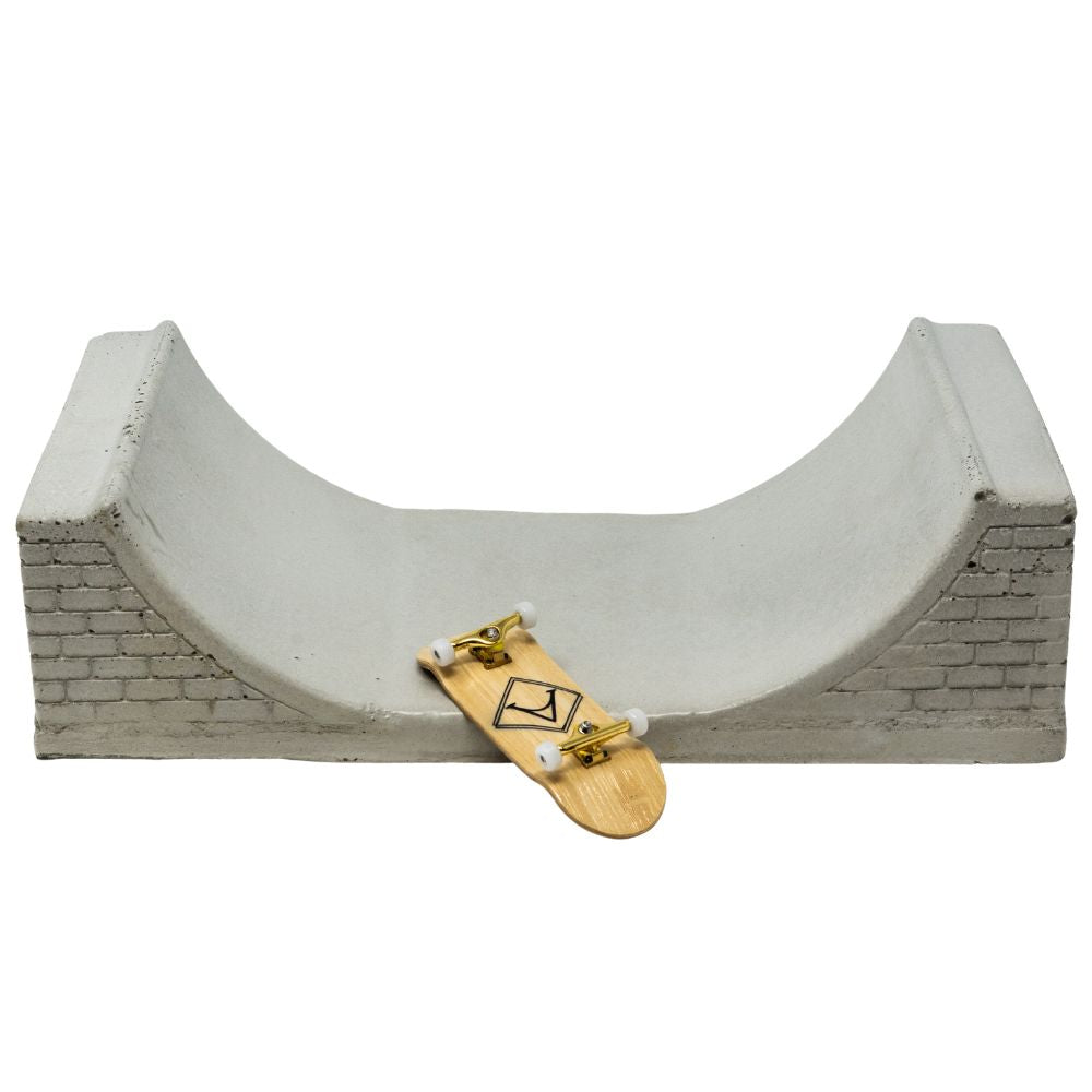 Victory Half-Pipe